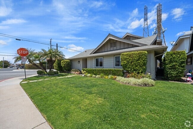 Building Photo - 3953 W 178th St Unit A Rental
