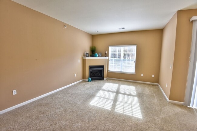 Photo - Second Floor Front View 2 Bedroom in a Gat...