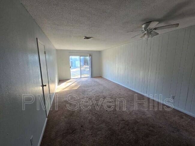 Photo - 2325 W Pensacola St Unidad Apt. 136