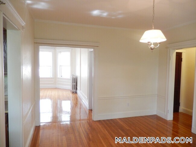 Photo - 94 Maple St Unidad 5