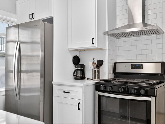 Photo - 254 Main St Unit 2