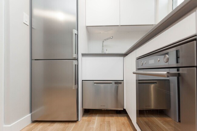 Photo - 50 Gloucester St Unit 107