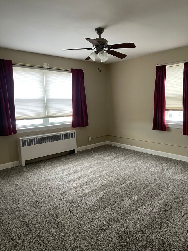 Photo - 924 Fox Chase Rd Unit 1st Floor