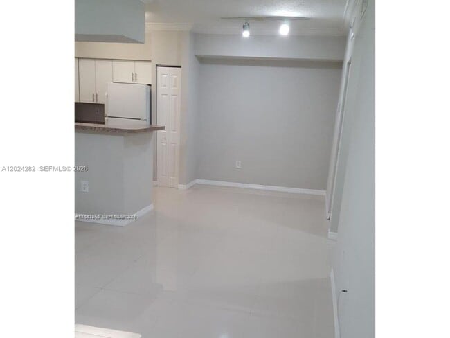 Photo - 220 SW 116th Ave Unit 15203