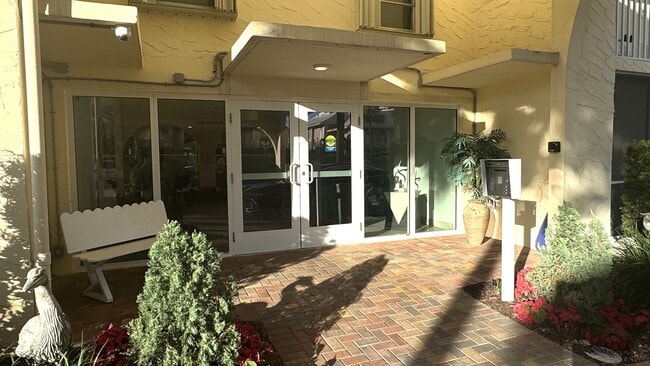 Photo - 951 De Soto Rd Unit 326