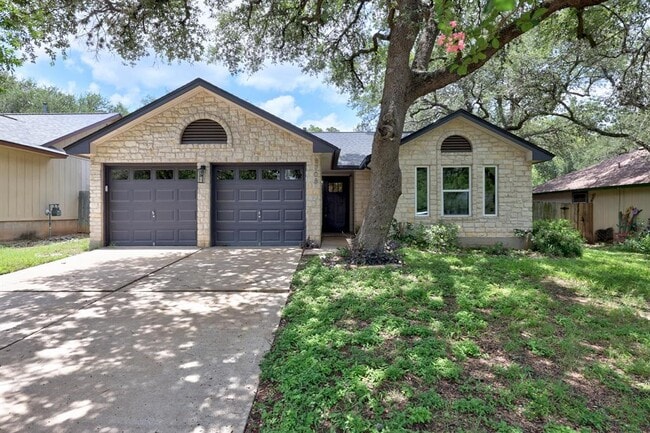Building Photo - 8708 Huebinger Pass