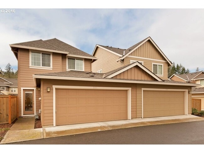 345 NE 105th Ave