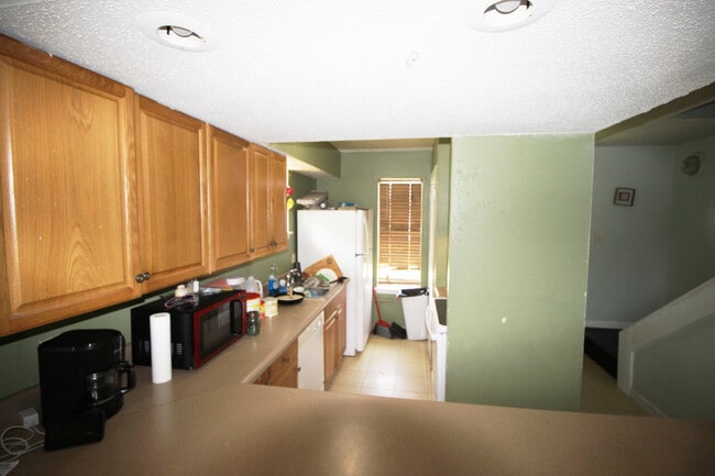 Photo - 2710 Helena St Unidad 2710