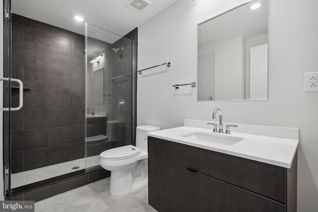 Photo - 3449 Scotts Ln Unidad B307