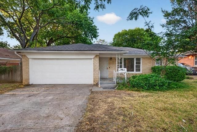 Building Photo - 7433 Vallejo Dr