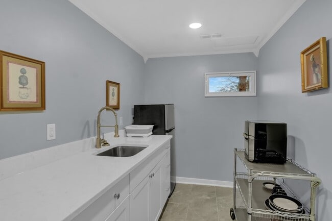 Photo - 3511 Broad Rock Blvd