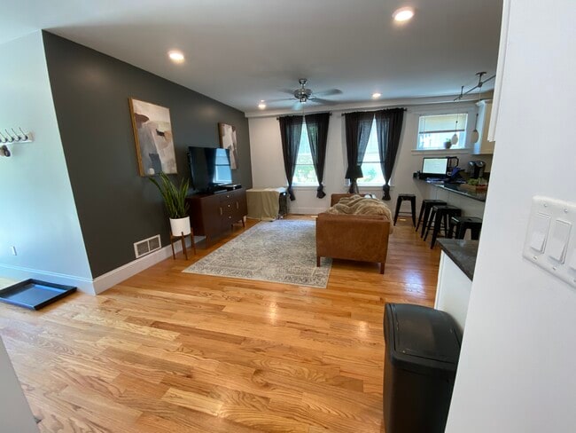 Photo - 12 Fern St Unit 1