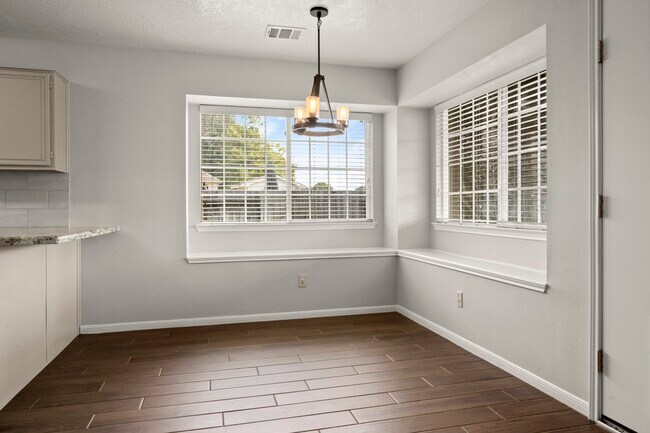 Photo - 11307 Travelers Way Cir