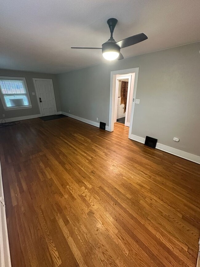 Photo - $1919 | 2BR/1BA | Cute Dog Friendly Home near Patty Jewett Golf Course