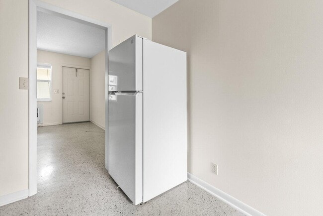 Photo - 751 Hummingbird Way Unit 6