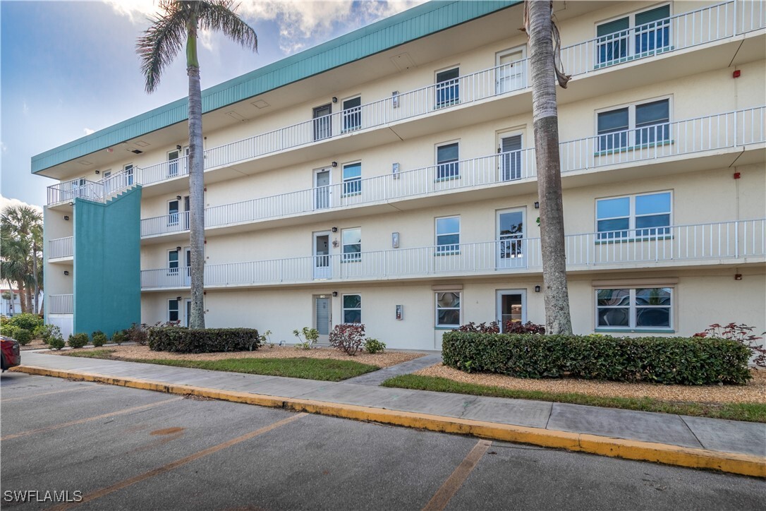 Photo - 1660 Pine Valley Dr Condo Unit 107