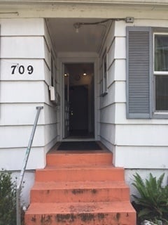 Photo - 709 NE 43rd St Unit 2