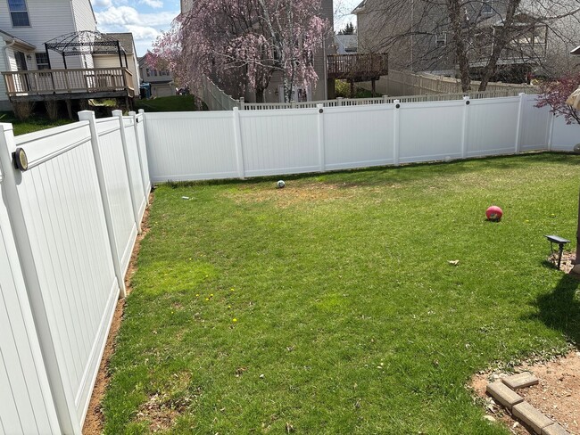 Photo - Video on Pictures! 4 Bed/2.5 Bath Colonial in Red Lion SD, Garage, Yard