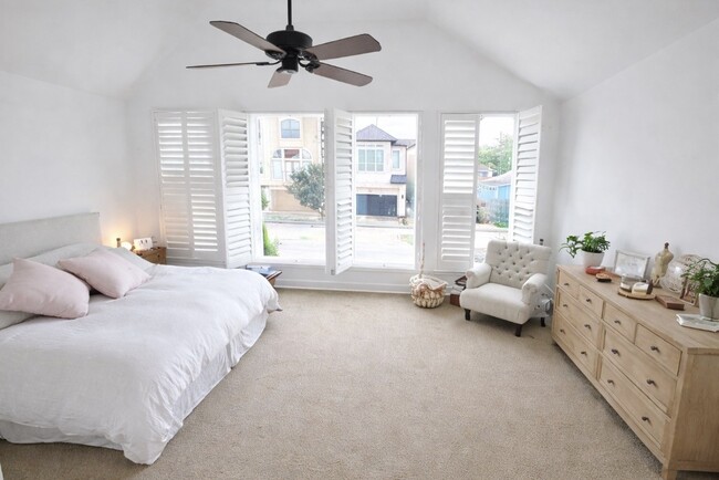 Photo - 4912 Rose St