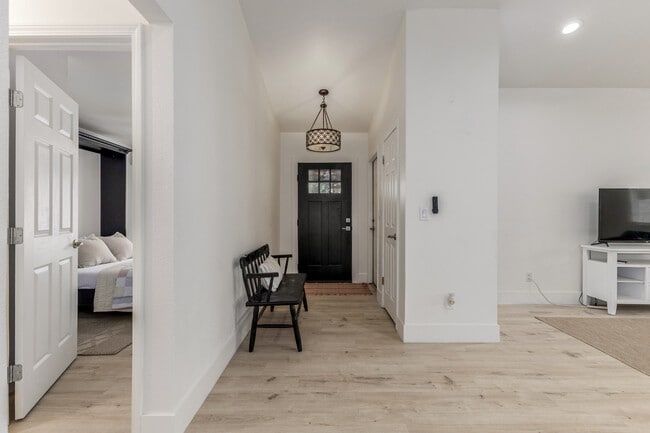 Photo - 15433 N 63rd St