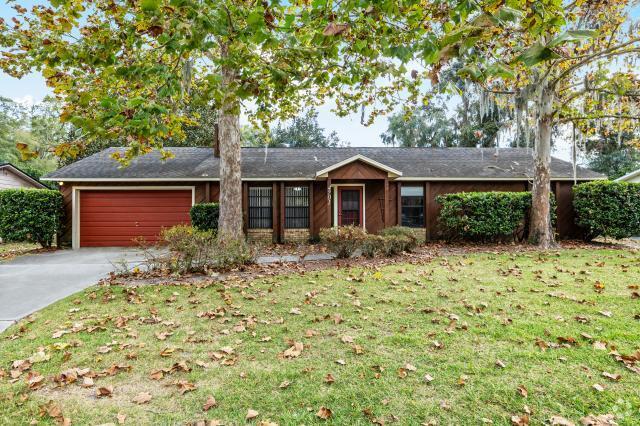 Building Photo - 3 bedroom in Gainesville FL 32606 Rental