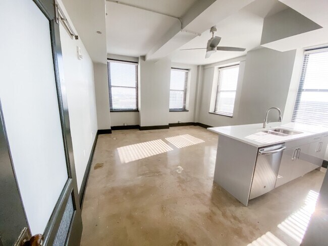 1BR, A-23