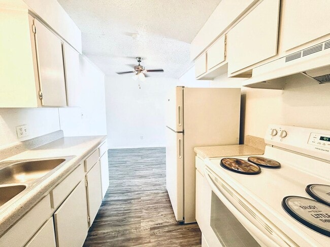 Photo - Sonterra Apartments (OK)