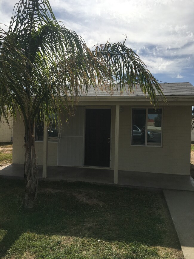 Country Cove Apartments - Country Cove Apartments