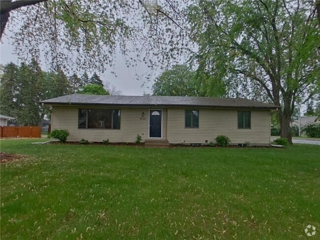 Building Photo - 14015 Flay Ave N Rental