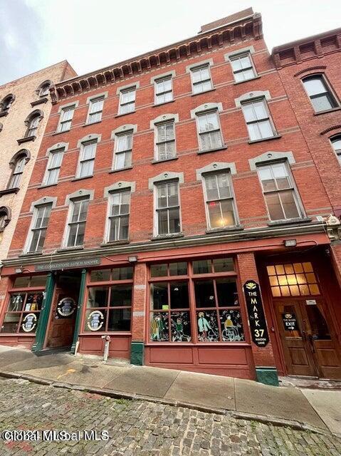 Building Photo - 37 Maiden Ln Unit 4B