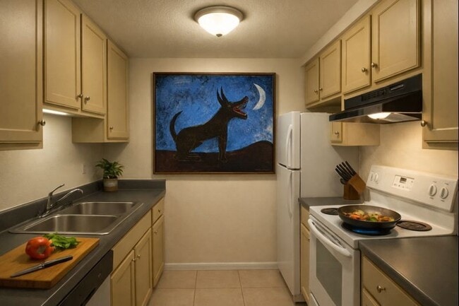 Building Photo - Robindale-East Apartments