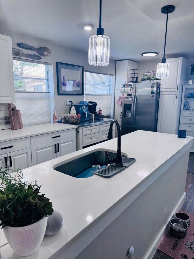 Photo - 390 Saxony Way Unit I