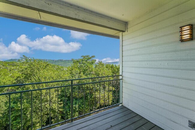 6000 Shepherd Mountain Cove Unidad 1011