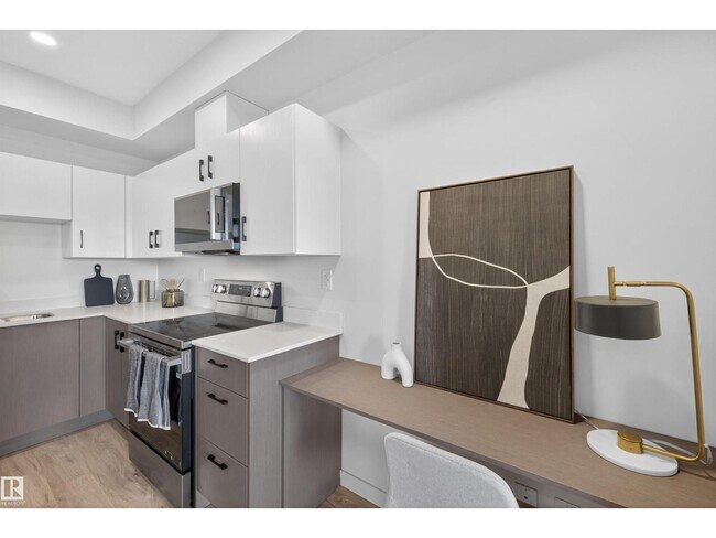 Photo - 355 Clareview Station Dr NW