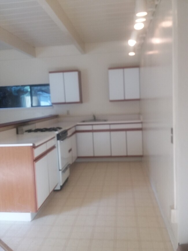 Photo - 322 Market St Unidad B