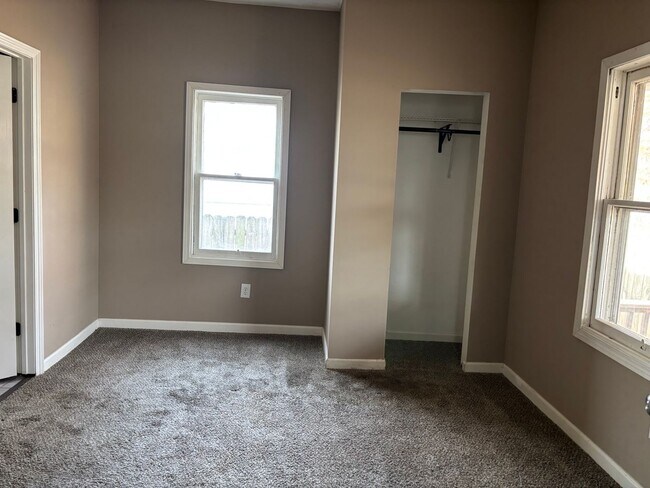 Photo - Charming 3 Bed 1.5 Bath Home With Fenced Yard