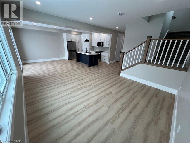 Photo - 790 Bryans Dr