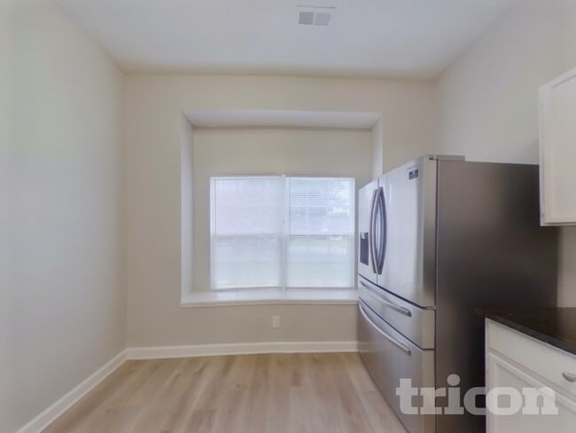 Photo - 4621 Aldersbrook Dr