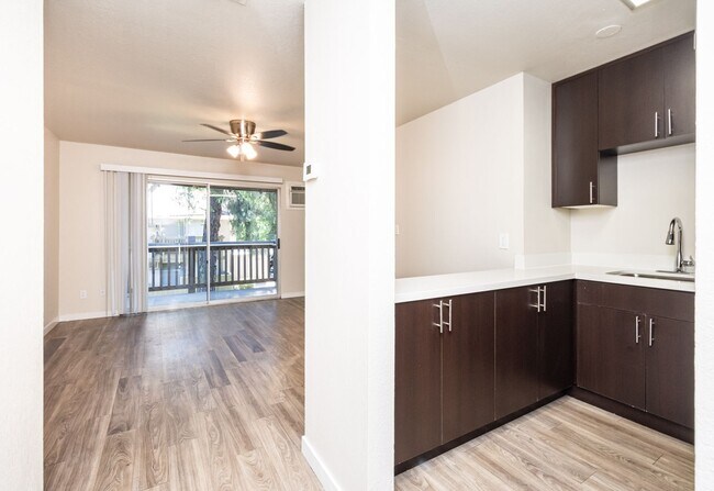 Photo - Riverbend Apartments