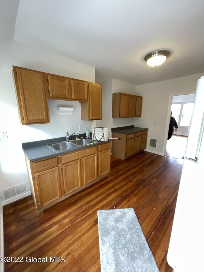 Photo - 3464 Rosendale Rd Unidad 4