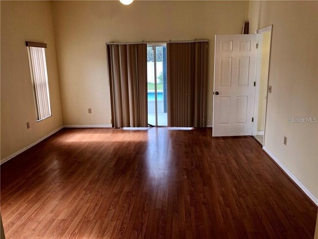 Photo - 369 Sterling Dr