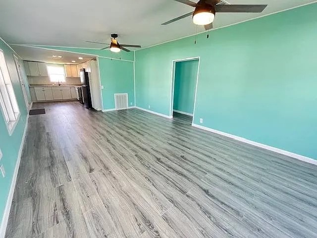 Photo - 29081 US Hwy 19 N