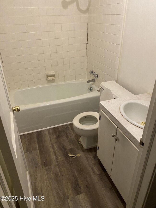 Photo - 1902 9th St