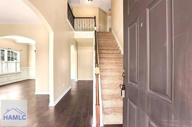 Photo - 763 English Oak Dr