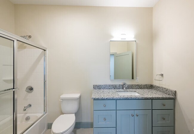 Photo - 160 Seabury St Unit 8