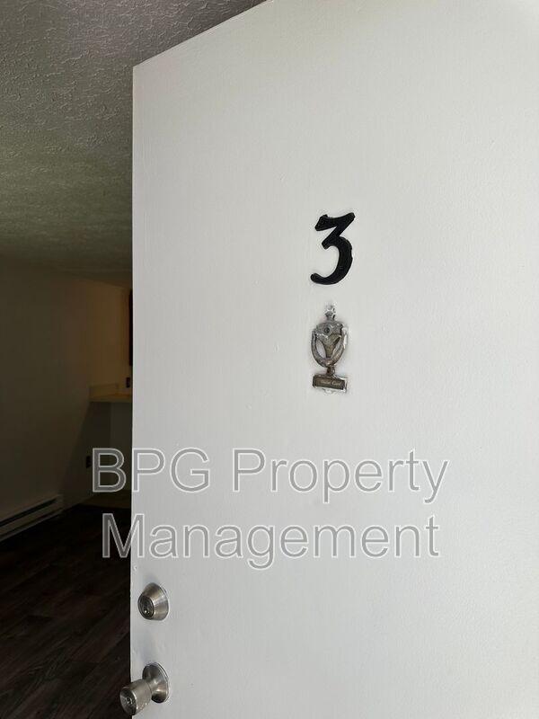 Photo - 123 Circle Dr Unit 3