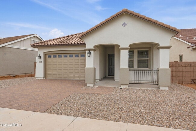 22521 E Cattle Dr