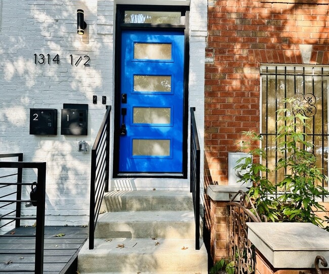 Photo - 1314 5th St NW Unit 1