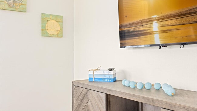 Photo - 124 W Heather Rd Unidad ID1309025P