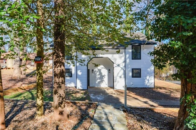 Building Photo - 1314 N Lea Ct SE Unit A Rental